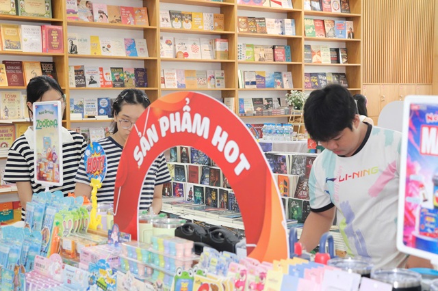 Khai trương nh&agrave; s&aacute;ch FABICO Đồng Nai trị gi&aacute; 7 tỷ đồng