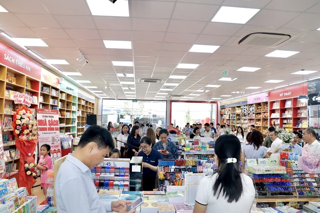 Khai trương nh&agrave; s&aacute;ch FABICO Đồng Nai trị gi&aacute; 7 tỷ đồng