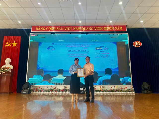 Hơn 300 th&iacute; sinh tranh t&agrave;i tại Hội thi l&agrave;m b&aacute;nh