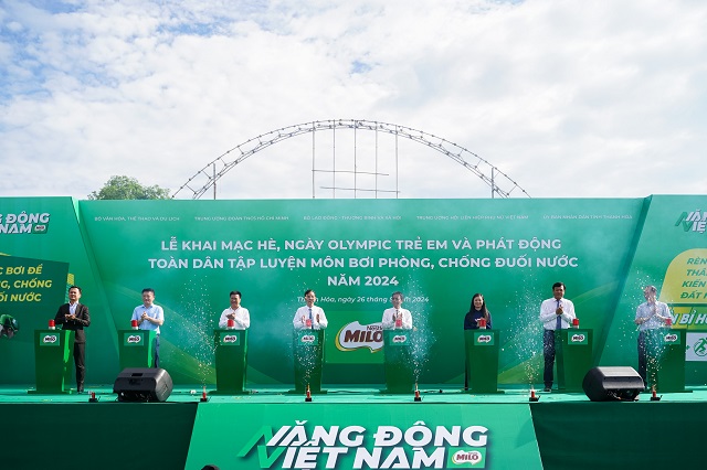 Lễ phát động toàn dân tập luyện môn bơi phòng, chống đuối nước năm 2024