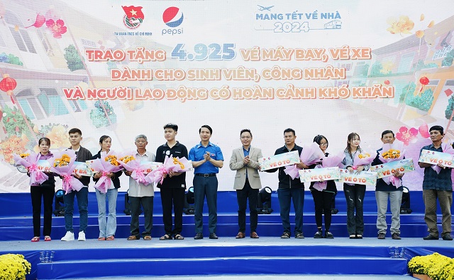 Tặng gần 5.000 vé miễn phí cho sinh viên, người lao động khó khăn về quê đón Tết
